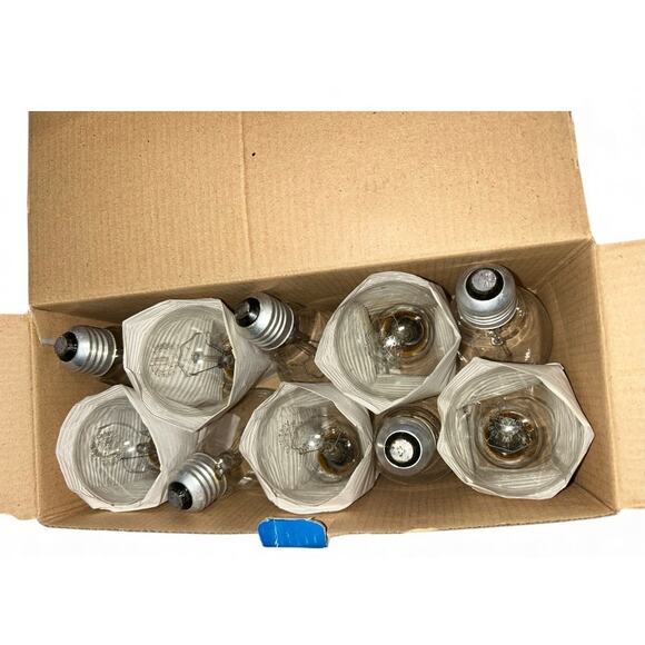 Sunbeam MightyBulb 60 Watt Clear A19 Light Bulbs 10 Pack Box New Old Stock - Picture 2 of 3